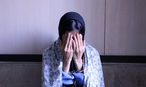 قیمت یک ساعت صیغه در ایران چند؟ | پشت پرده کانال های تلگرامی تن فروشی